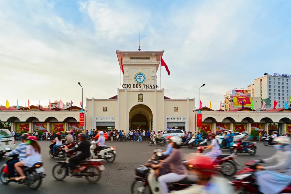 Ben Thanh market in old town centre