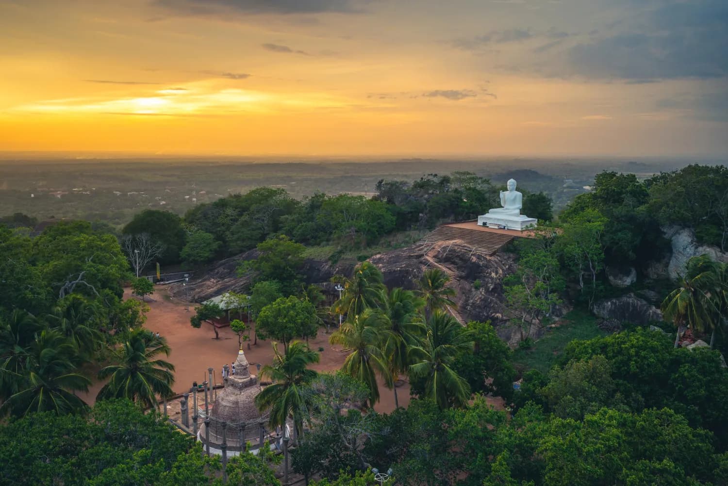 Kerala Highlands & Backwaters Escape Tour