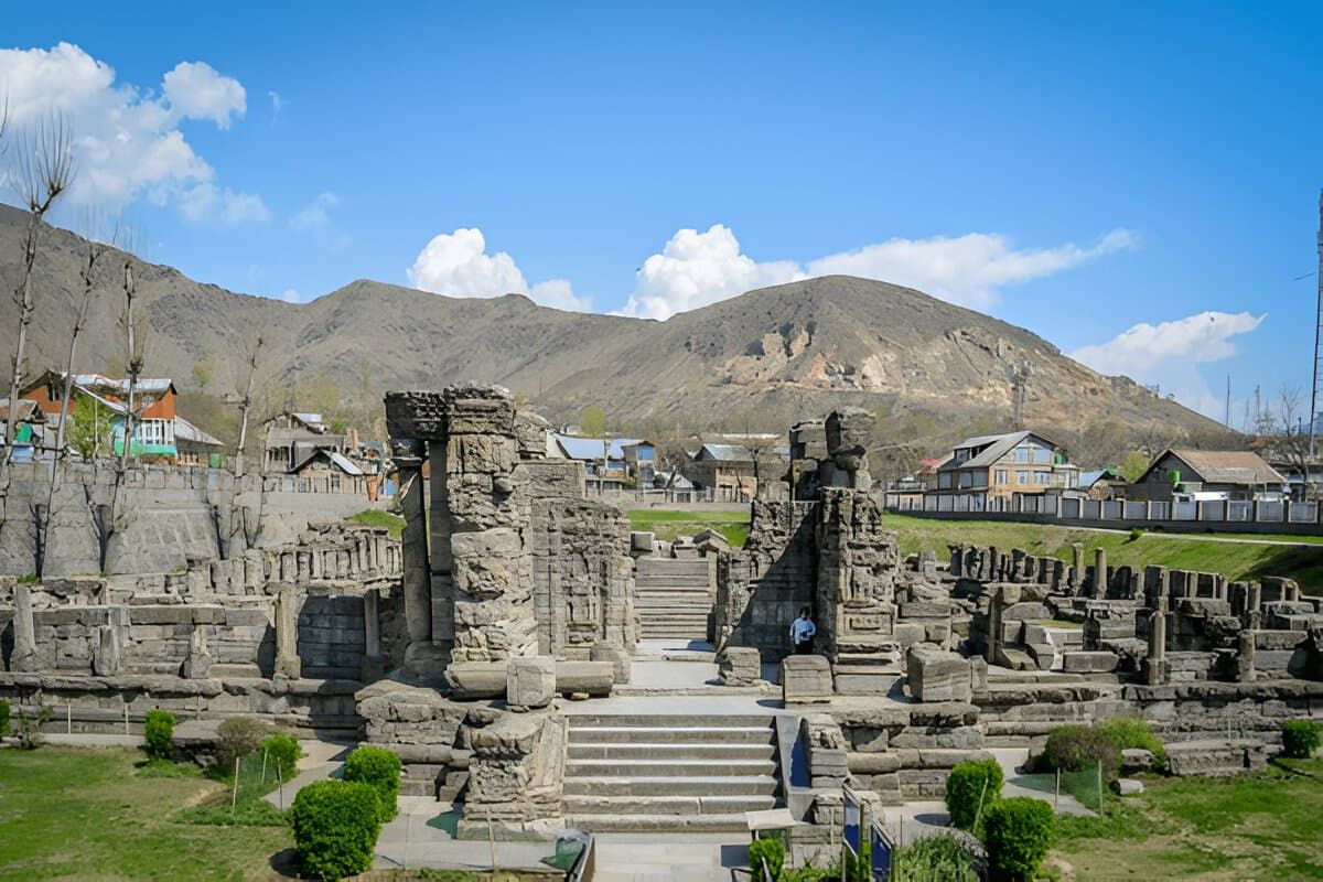 Avanti Swami Temple Ruins