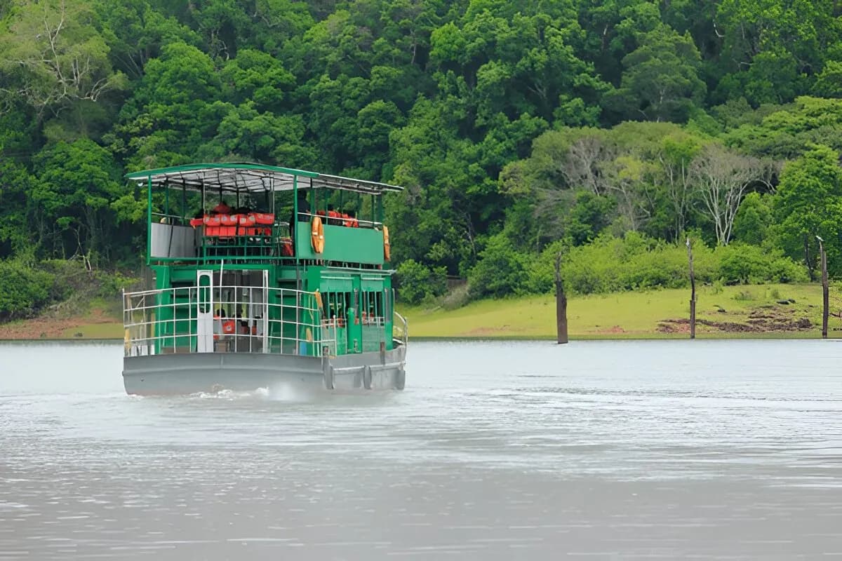 Periyar Lake