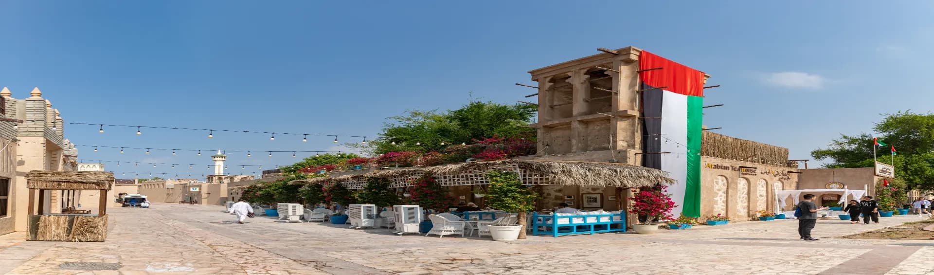 Best Places to Eat in Dubai:  A Guide for Indian Tourists