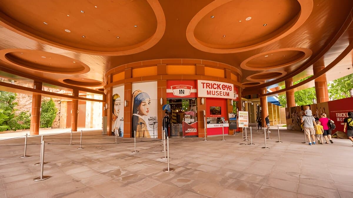 Trickeye Singapore