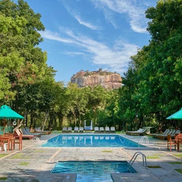 Occidental Paradise Dambulla