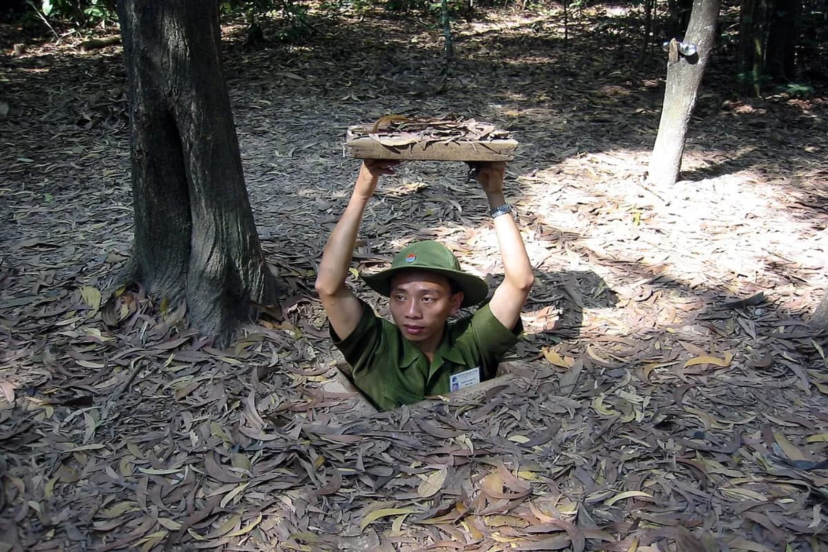 Cu Chi Tunnels
