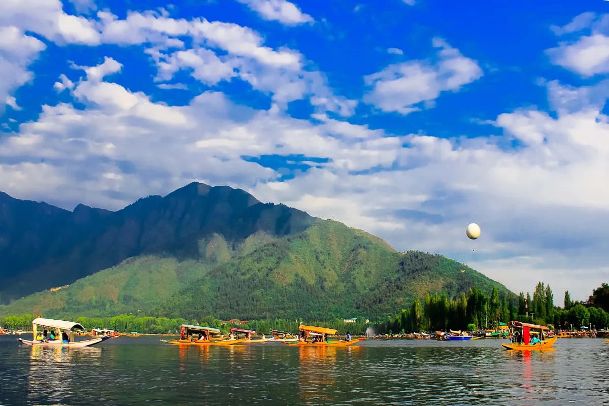 Dal Lake