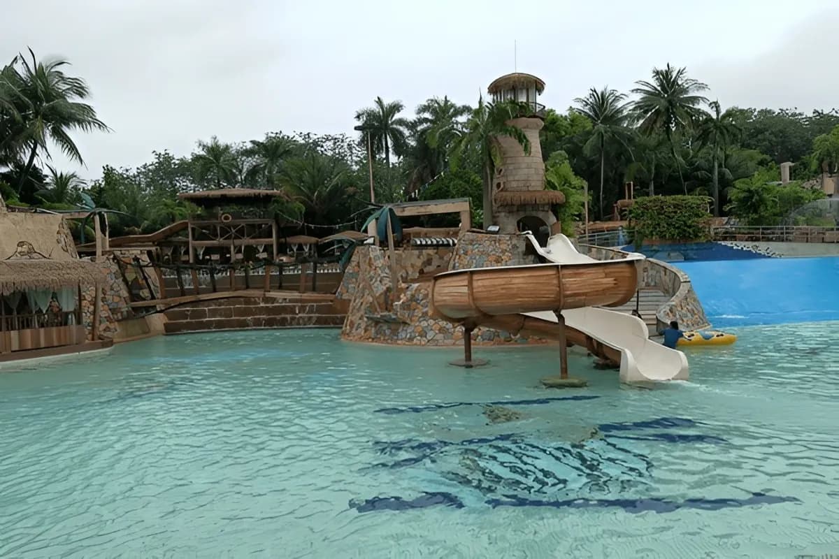 Wet World Water Park Shah Alam