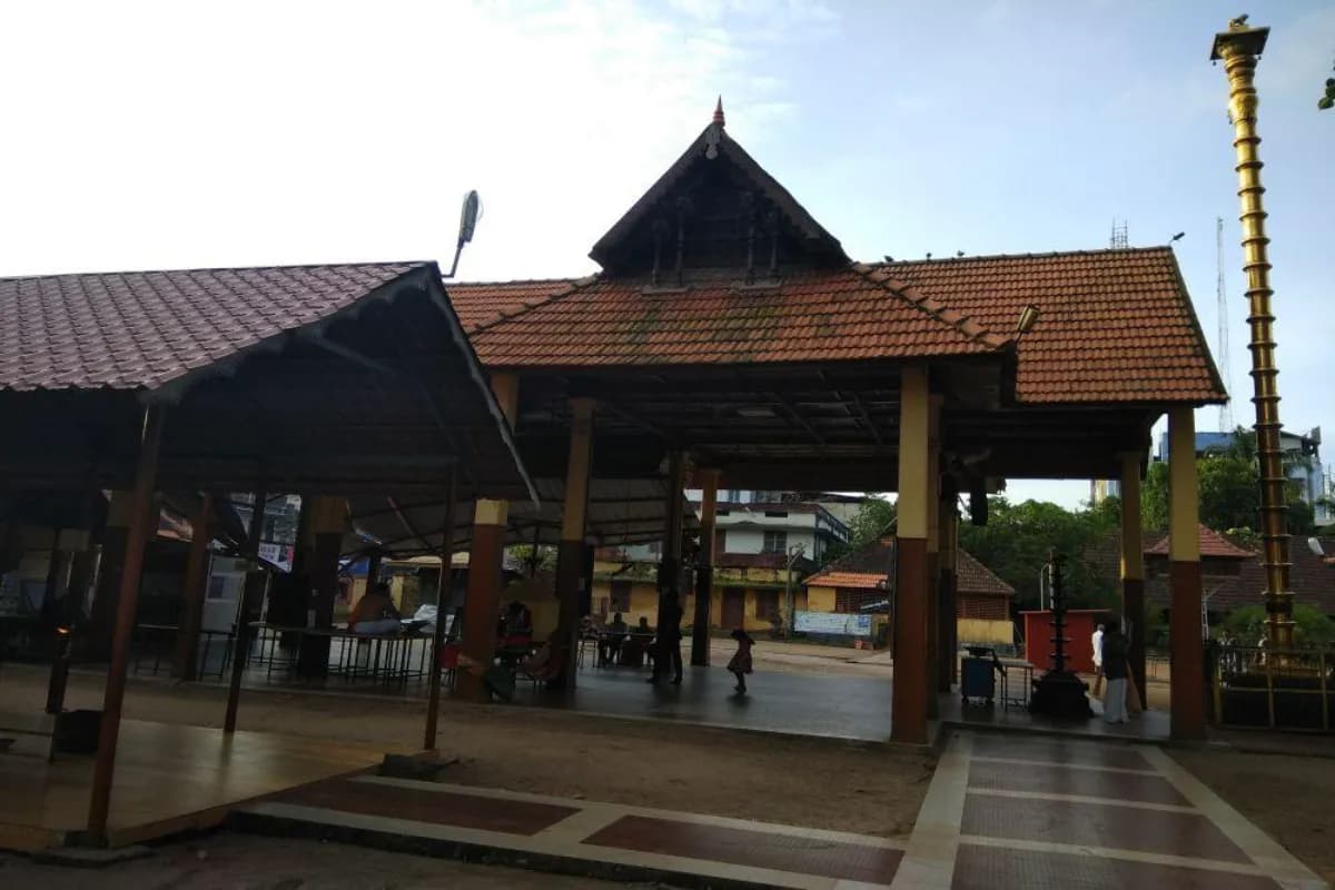 Mullakkal Rajarajeswari Temple