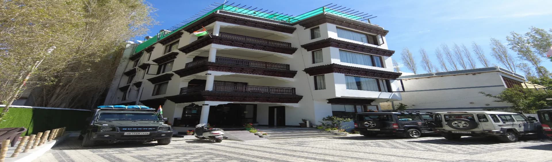 3 star hotel in leh ladakh