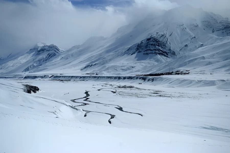 Spiti Valley in Winter: Complete Travel Guide & Weather Tips
