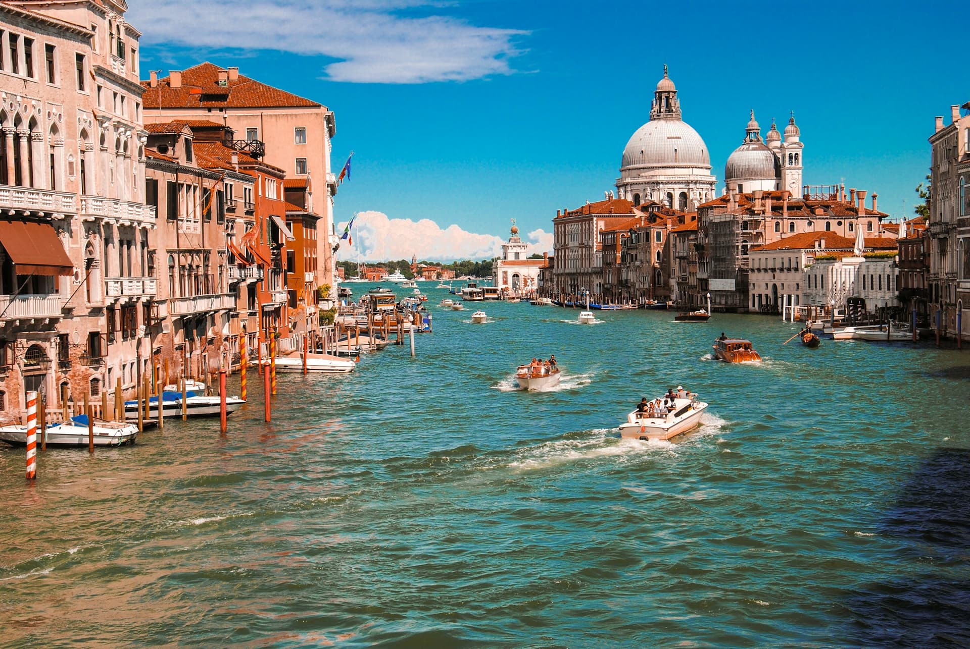 Dive Into Romance with Italy Honeymoon Packages