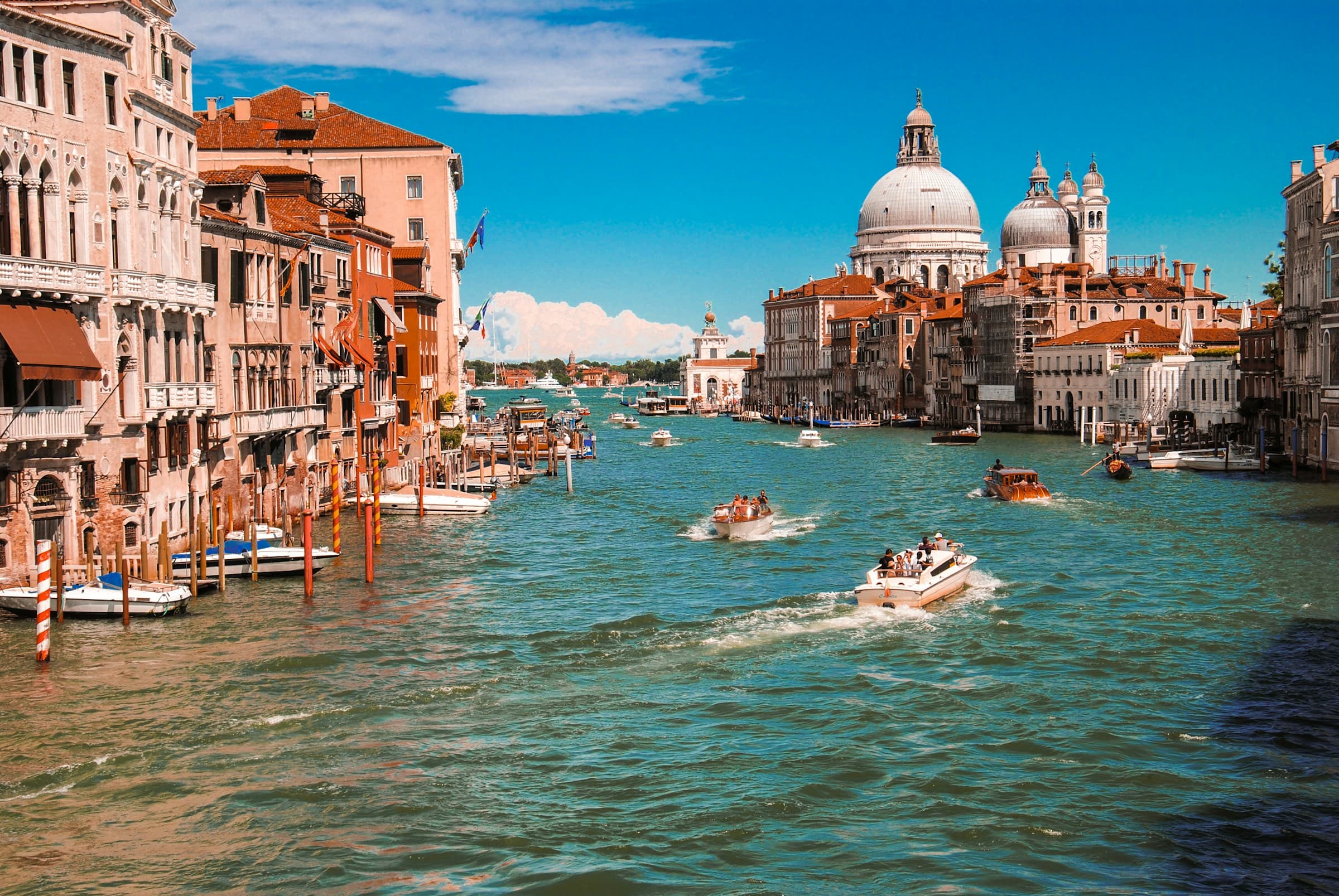 Dive Into Romance with Italy Honeymoon Packages