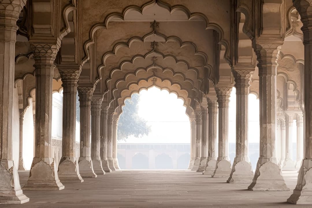 15 Tourist Places in Uttar Pradesh :A Complete Travel Guide