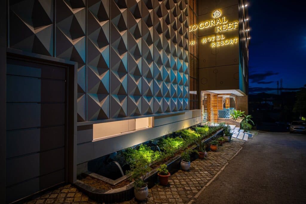 Coral Reef Hotel & Spa