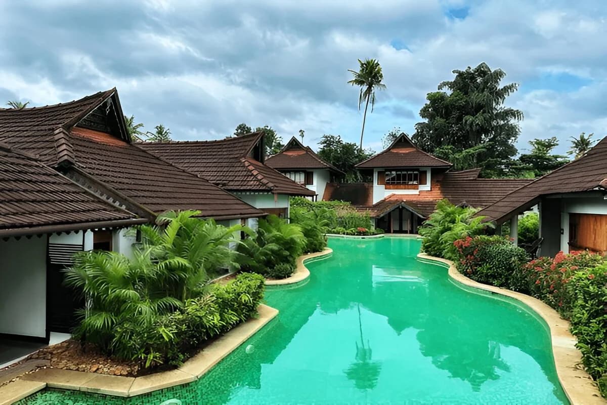 Top 7 Best Hotels in Kerala for Your Stay