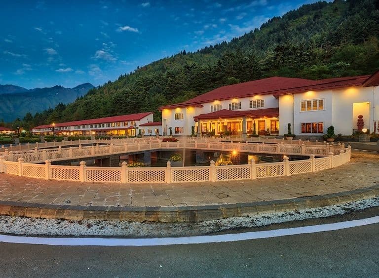 The LaLiT Grand Palace, Srinagar