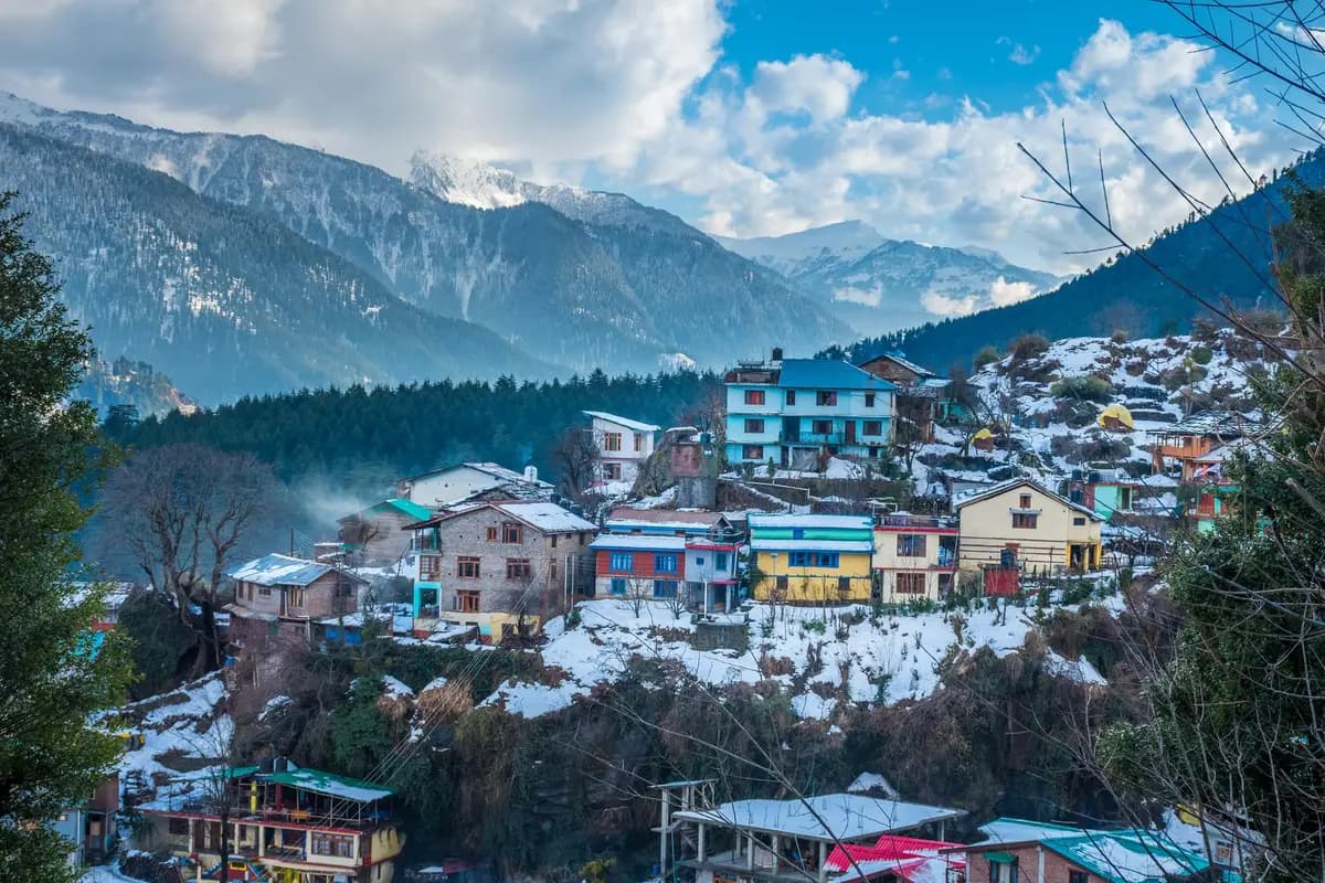 Visit Kullu Manali in December to Experience this Beauty at its Peak