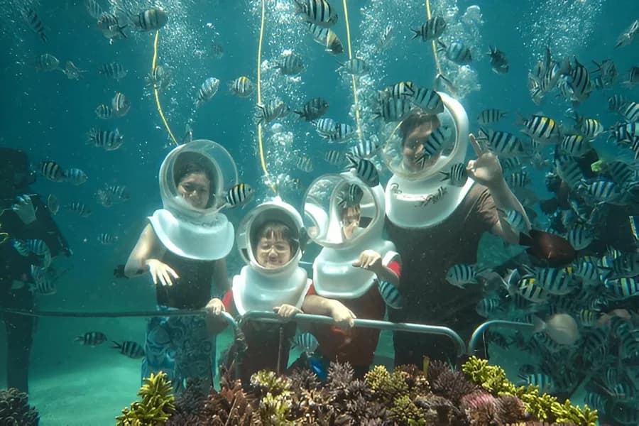 Sea Walking In Malaysia