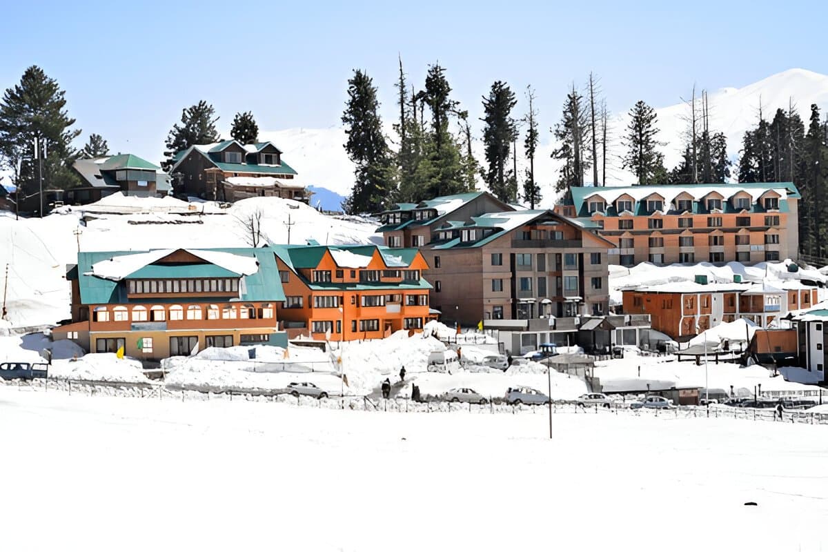 Hotels in Kashmir