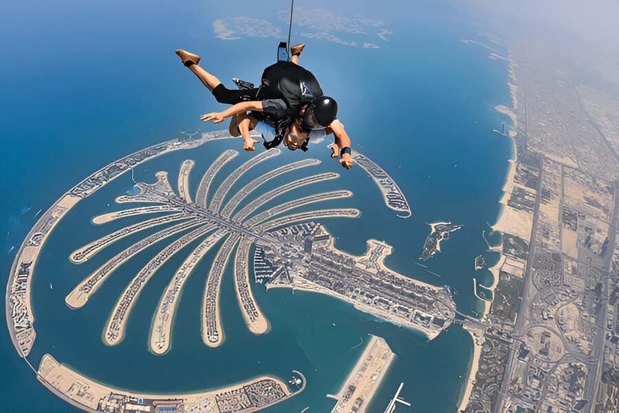 Skydiving in Dubai