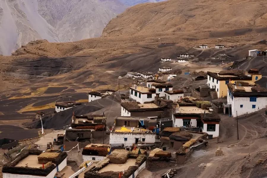 Hikkim, Komic & Langza Exploration