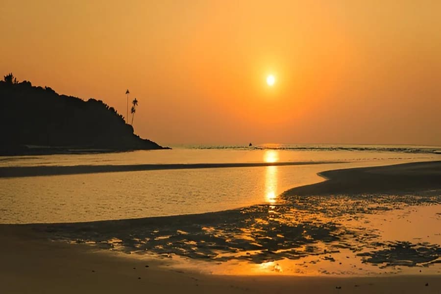 Mobor Beach