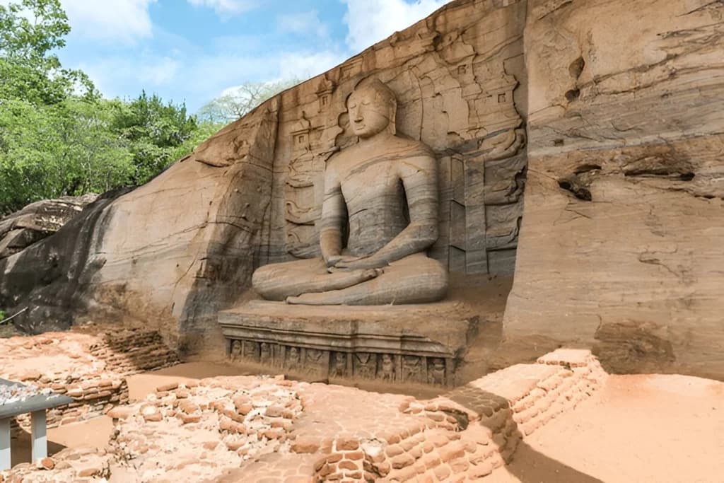 Polonnaruwa Gal Vihara