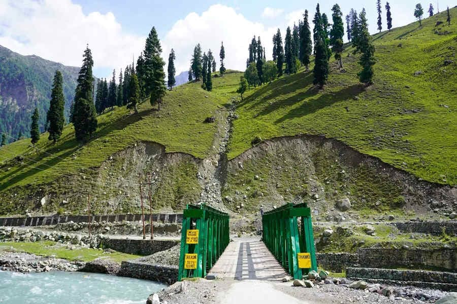 Shutkari Bridge, Kashmir