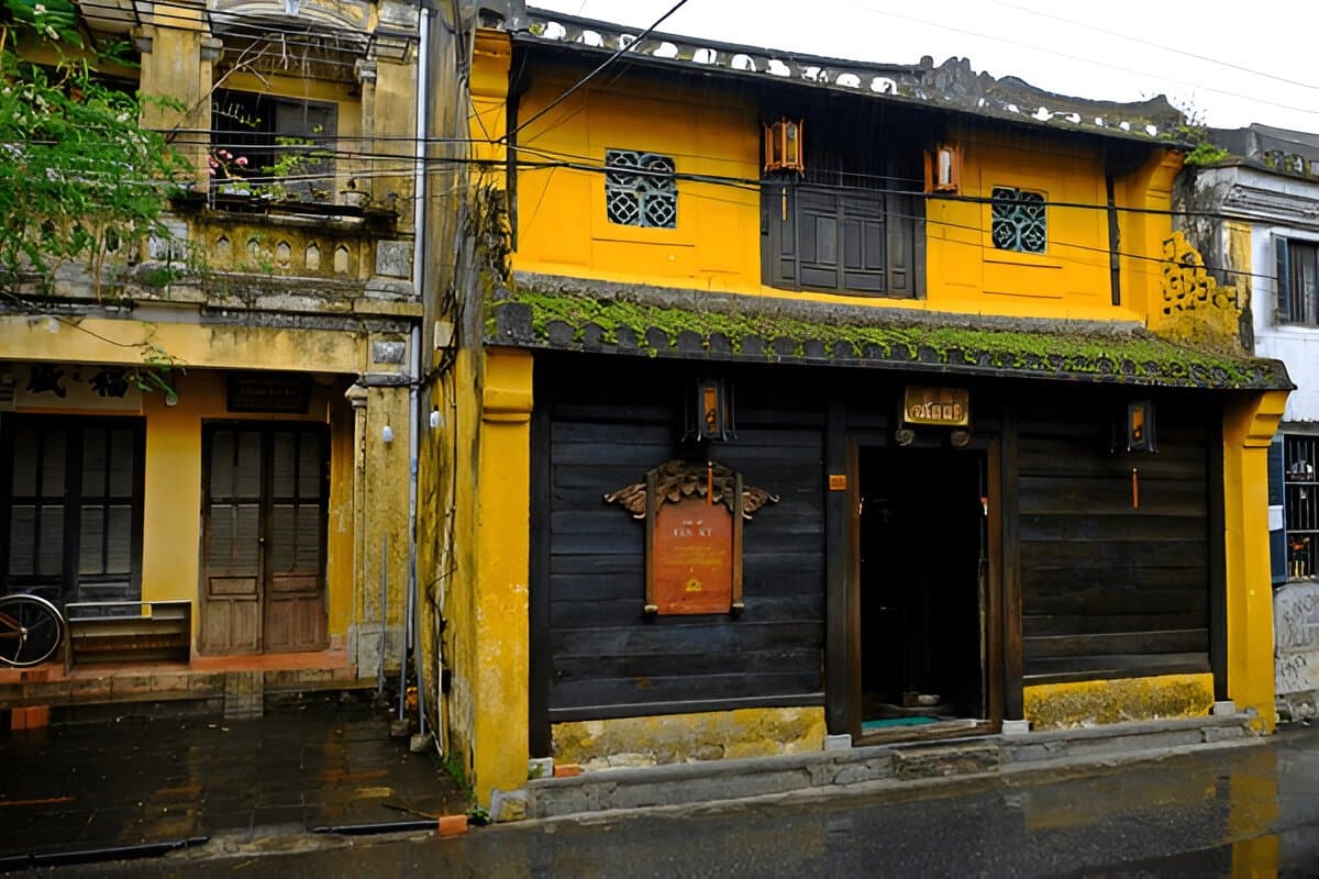 Old house of Tan Ky