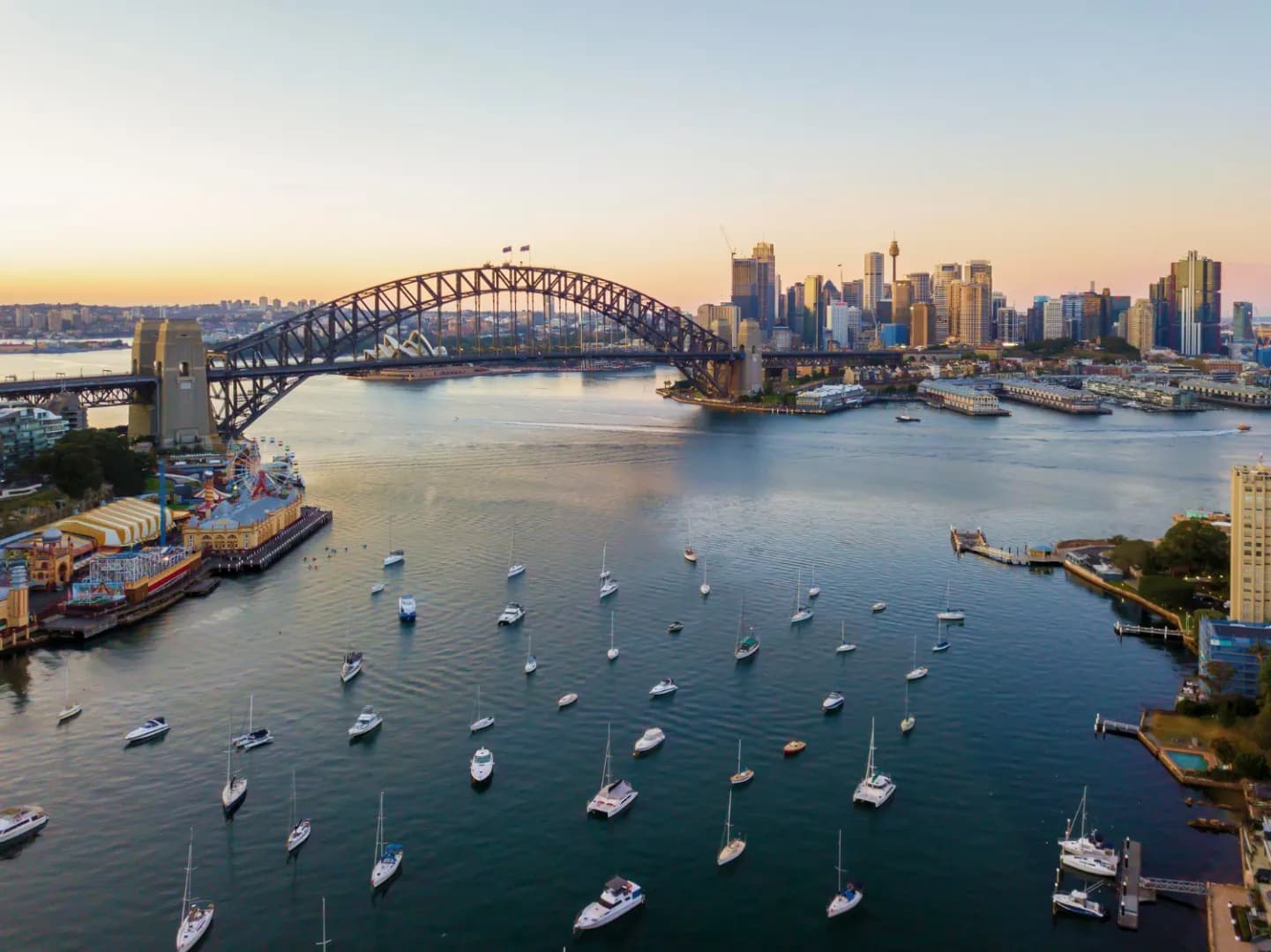 Australian Wonders | COMPLIMENTARY Sea World Visit