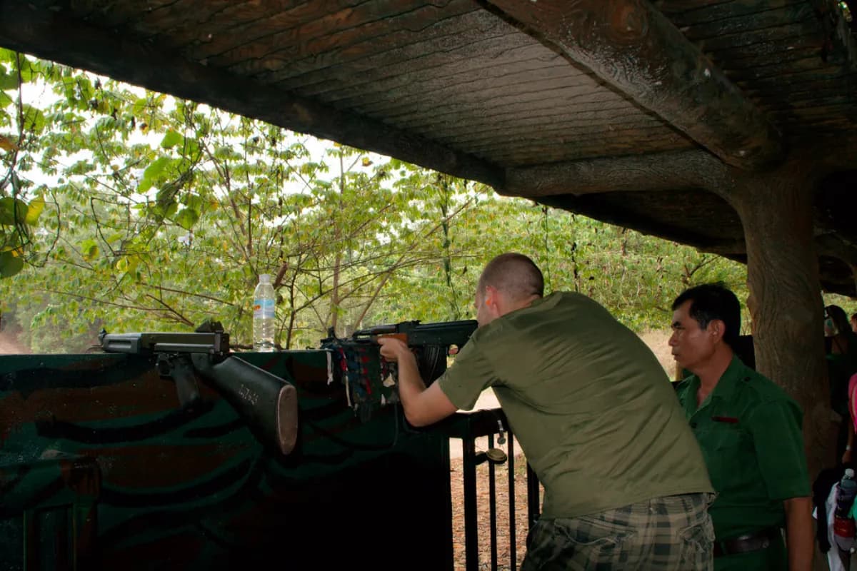 Cu Chi Tunnels