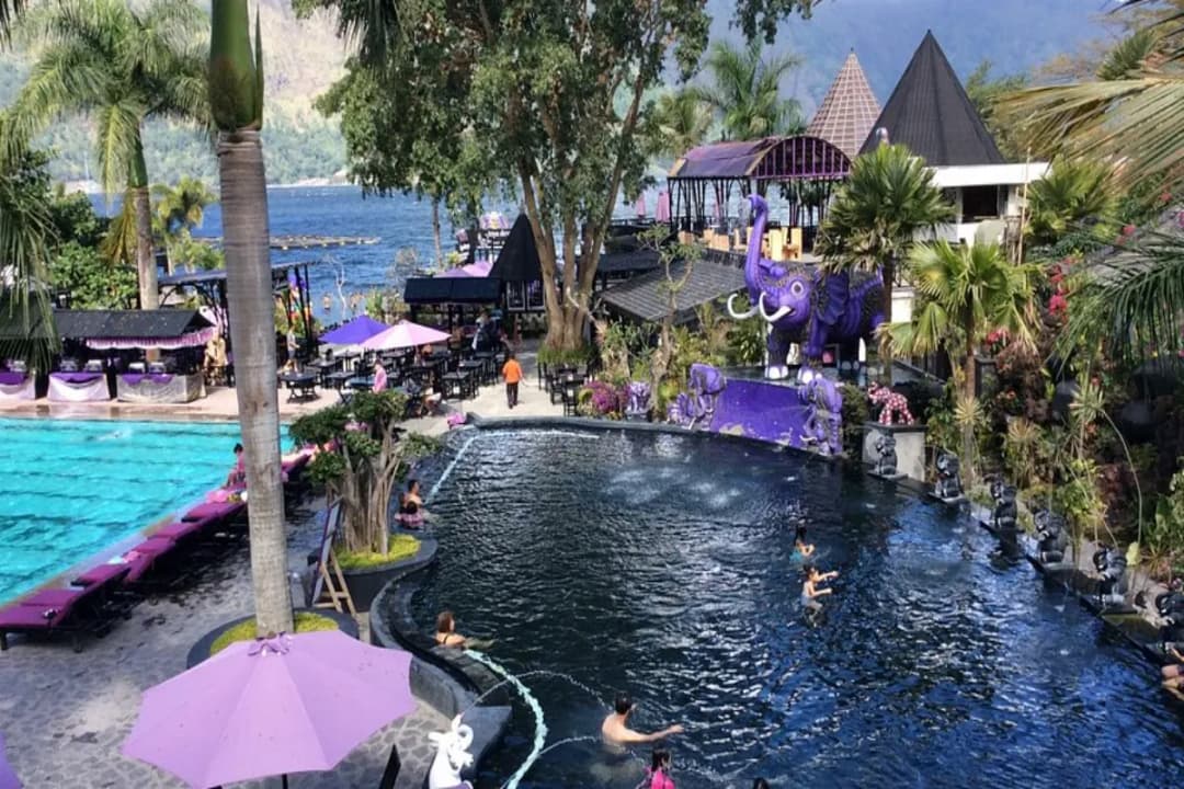 Toya Bungkah Hot Springs
