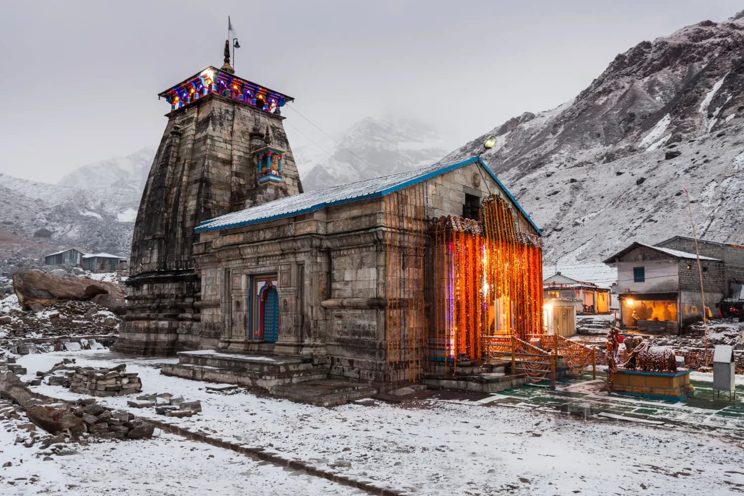 Chardham Yatra by Helicopter | Fly to Four Dhams