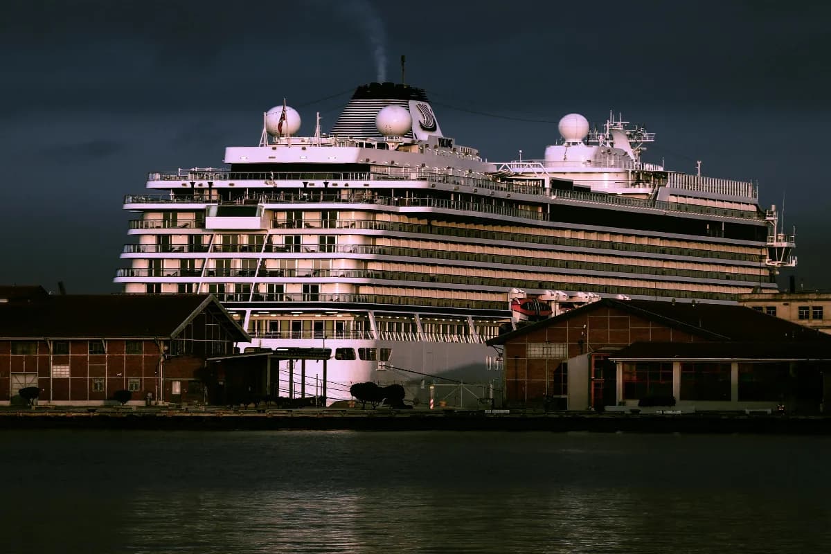  Chao Phraya Dinner Cruise