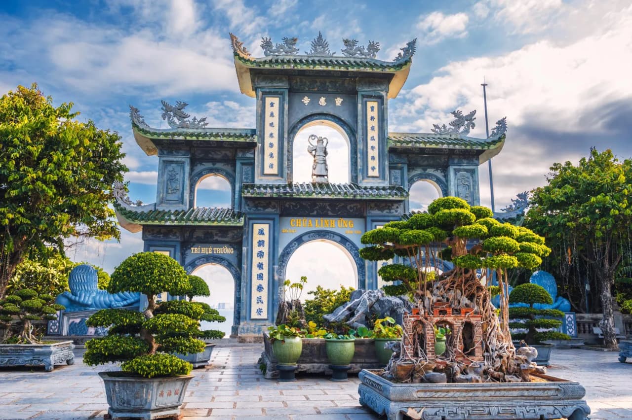 Classic Vietnam Highlights | Cu Chi History & Ba Na Hills