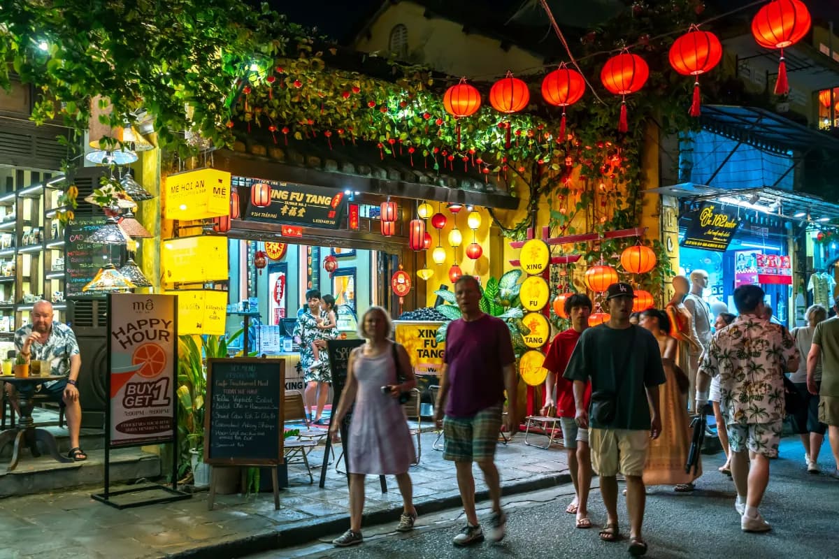 Hoi An Night Market
