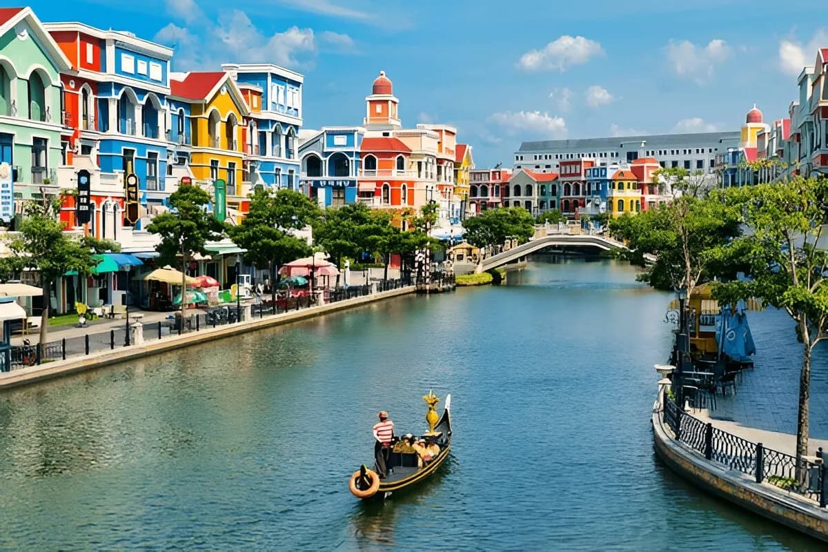 Vietnam Iconic Circuit