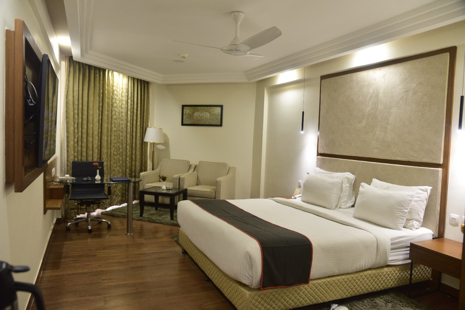 Empires Hotel Puri