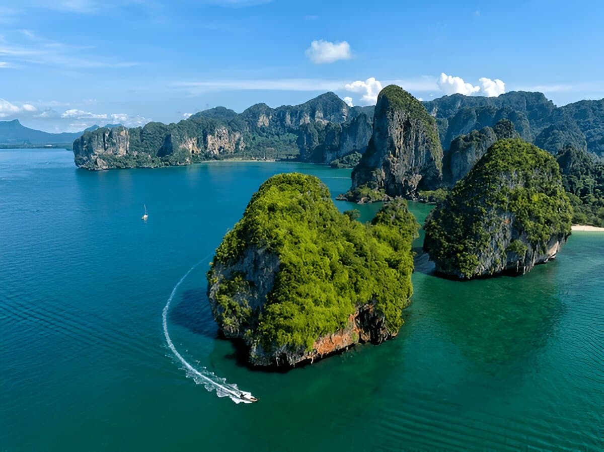 Tropical Thailand Trails