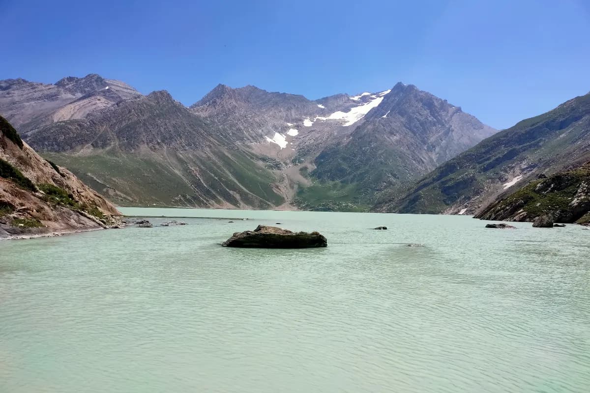 Sheshnag Lake