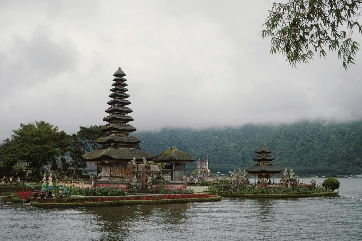 Pura Puncak Temple