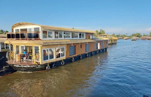 My trip Houseboat