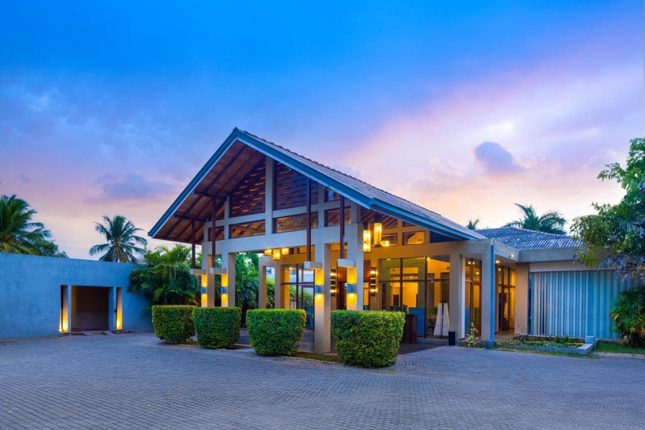 Chaarya Resort & Spa
