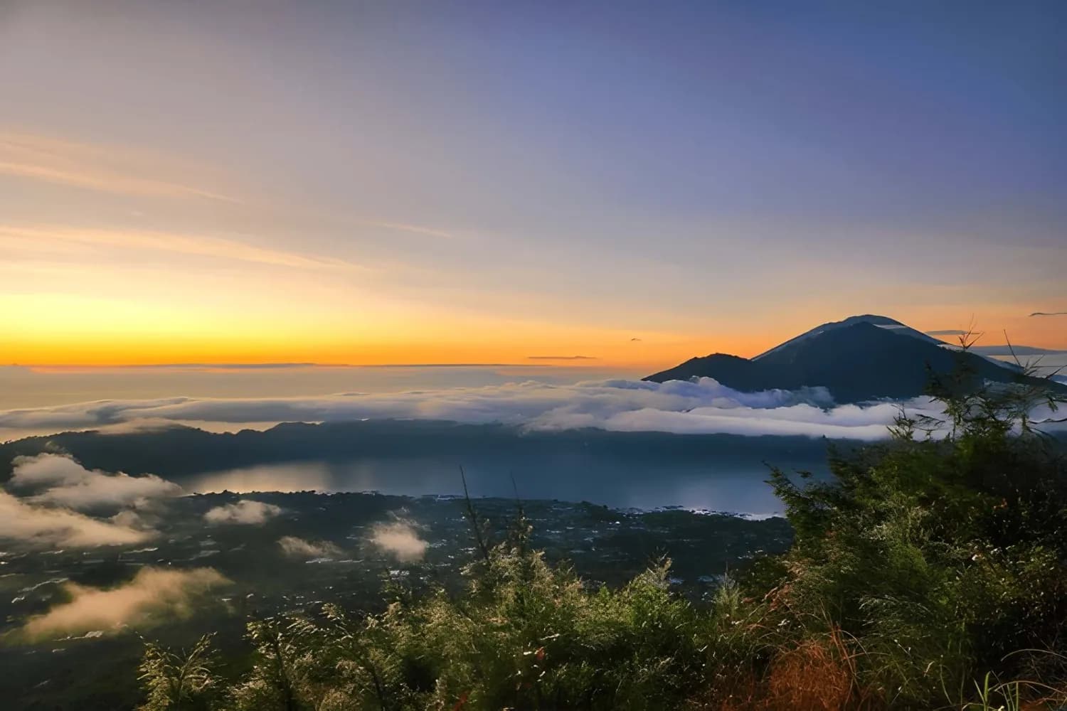 Sunrise in Kintamani volcano