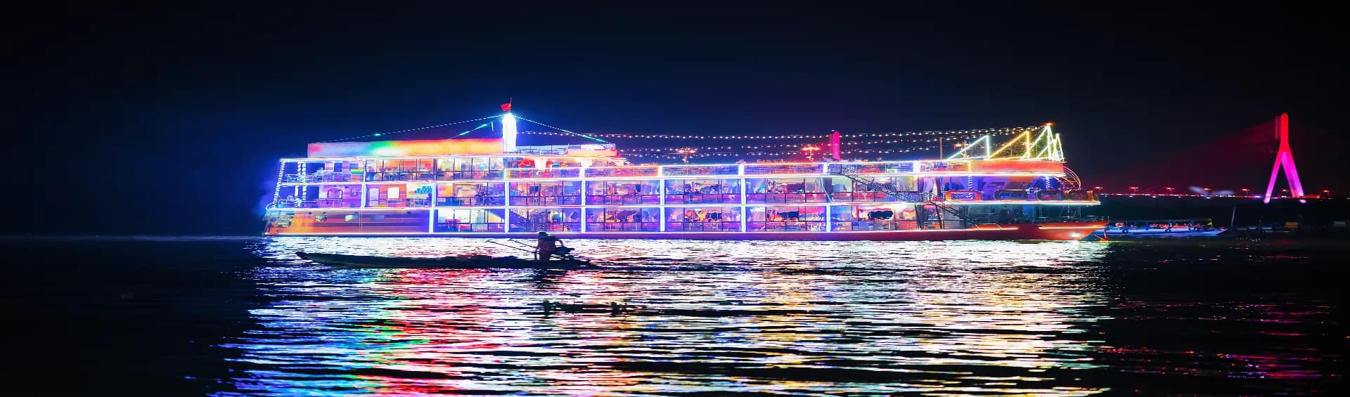 Luxury vs Budget Mekong Delta Cruises: Which One Fits Your Travel Style?