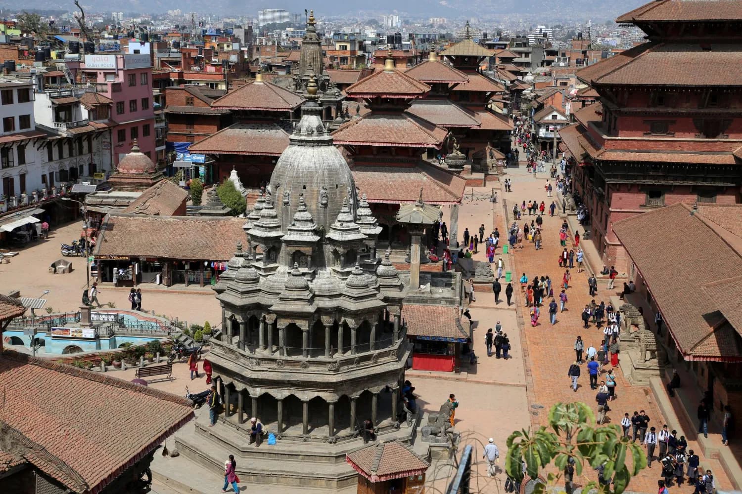 Valleys & Vistas of Nepal