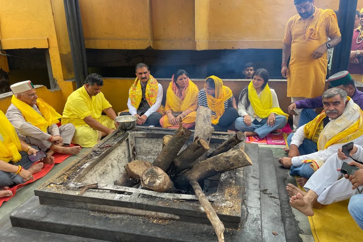 Mata shri Baglamukhi Temple Bankhandi Kangra