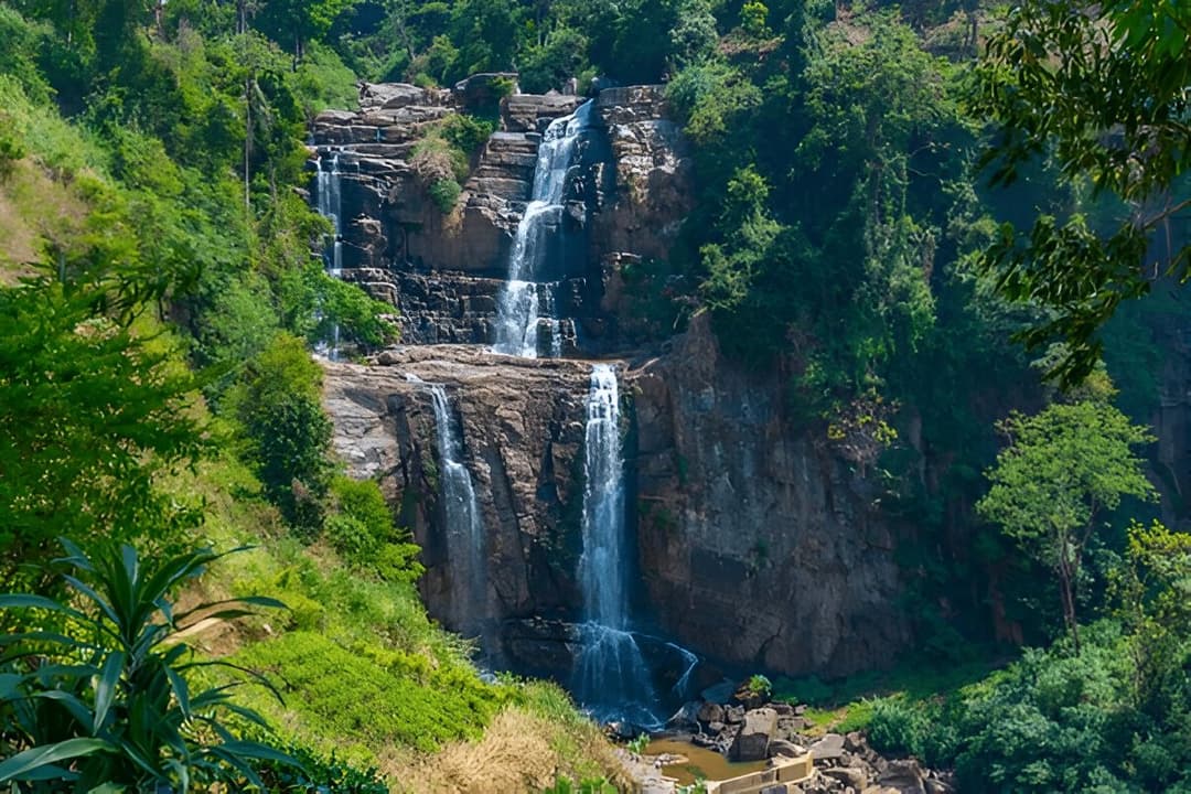 Ramboda Falls