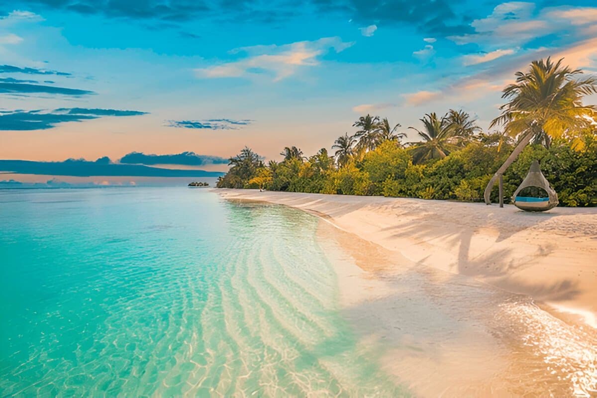 Luxurious Maldives Getaway at Thulhagiri island resort