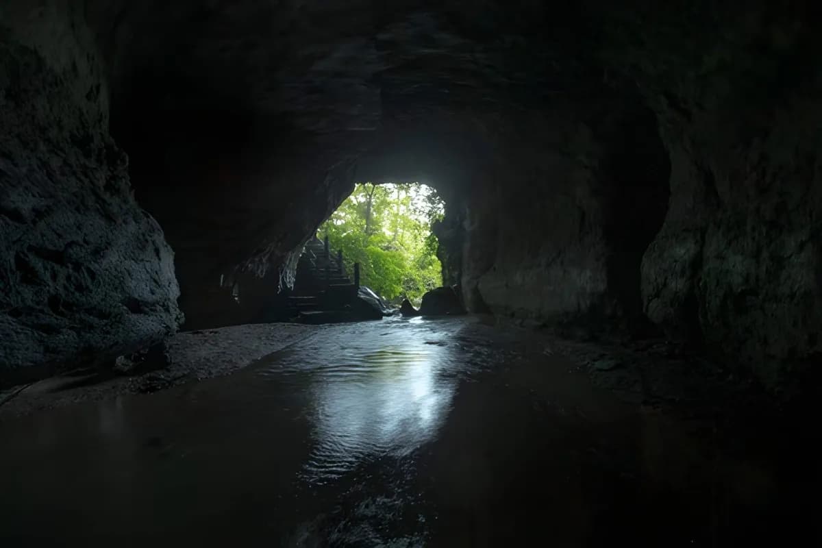 Entrance of Indians Biggest siju Cave in Meghalaya