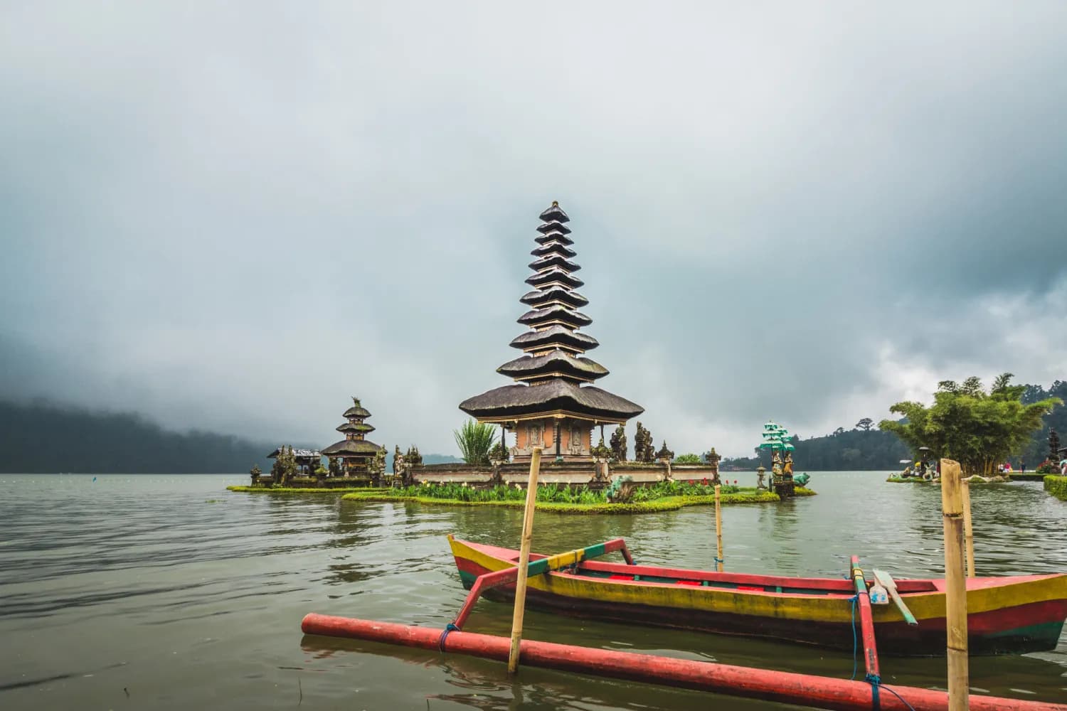 Bali Delight Tour with Sunrise Trek to Mount Batur
